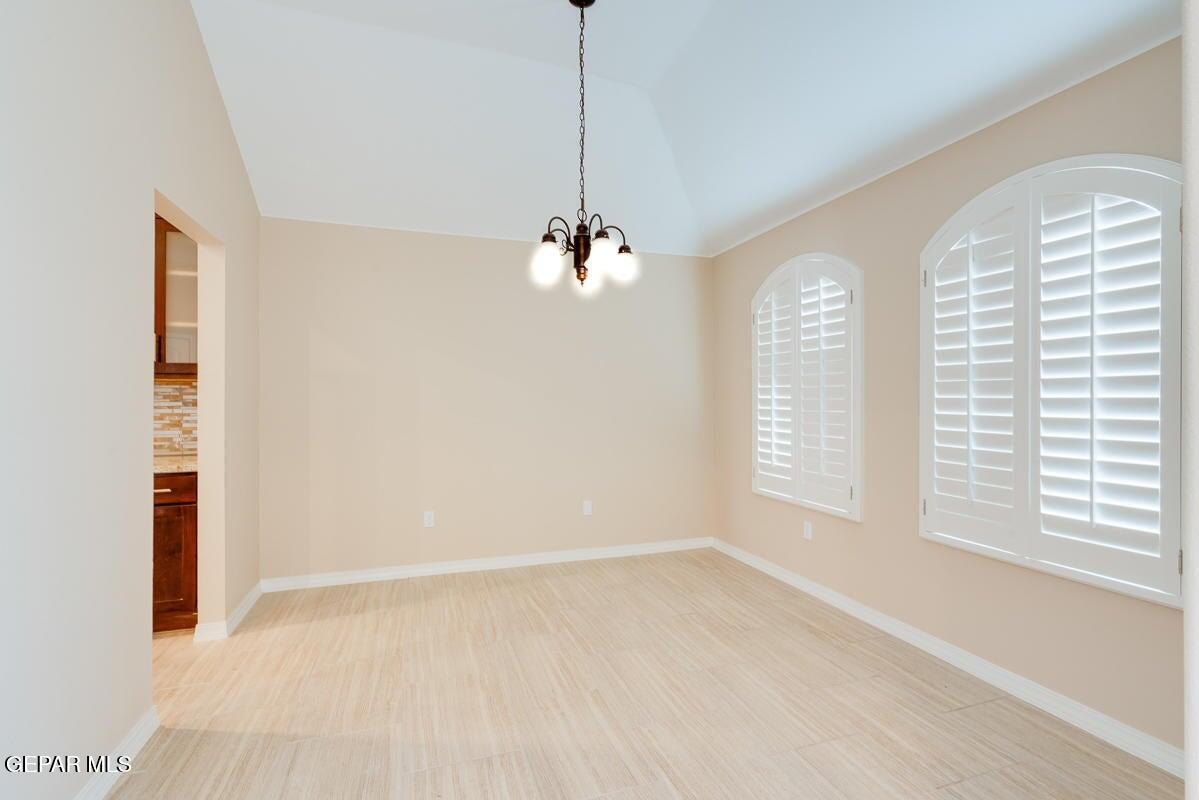 12416 Oconee Place Clint, TX 79836 - Photo 11 of 35 20230524225059334291000000-o
