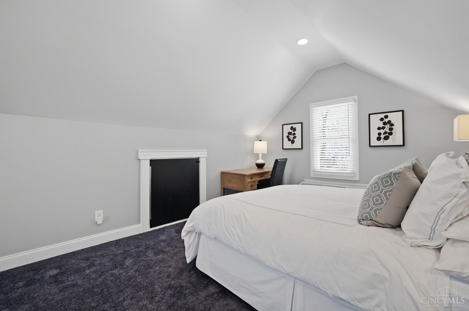 4614 Simpson Avenue Cincinnati, OH 45227 - Photo 40 of 47