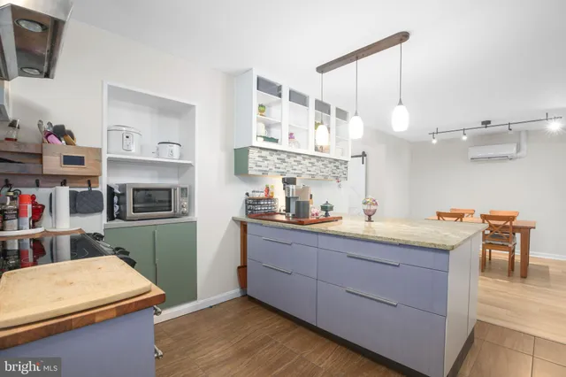 $410,000 | 940 Bryant Avenue, Colonial Beach, VA 22443