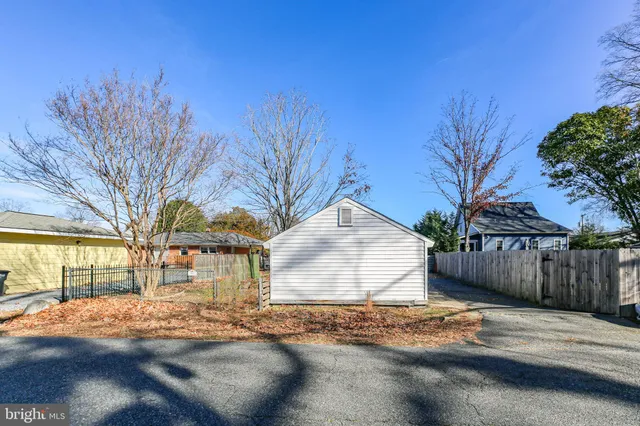 $410,000 | 940 Bryant Avenue, Colonial Beach, VA 22443