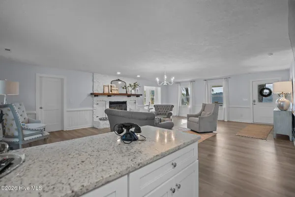$1,499,000 | 360 Fontanel Lake Drive, Burgaw, NC 28425