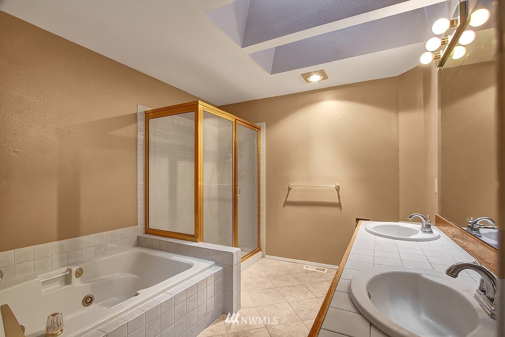 13539 Southeast 189th Place Renton, WA 98058 - Photo 15 of 21 Gallery Image 15