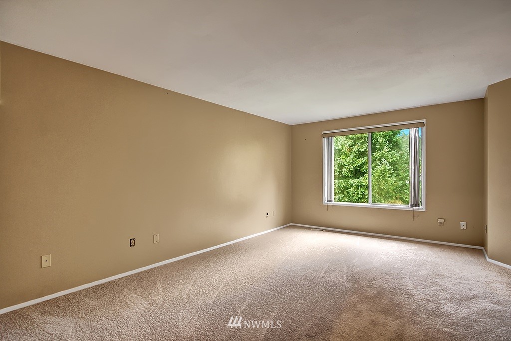 13539 Southeast 189th Place Renton, WA 98058 - Photo 16 of 21 Gallery Image 16