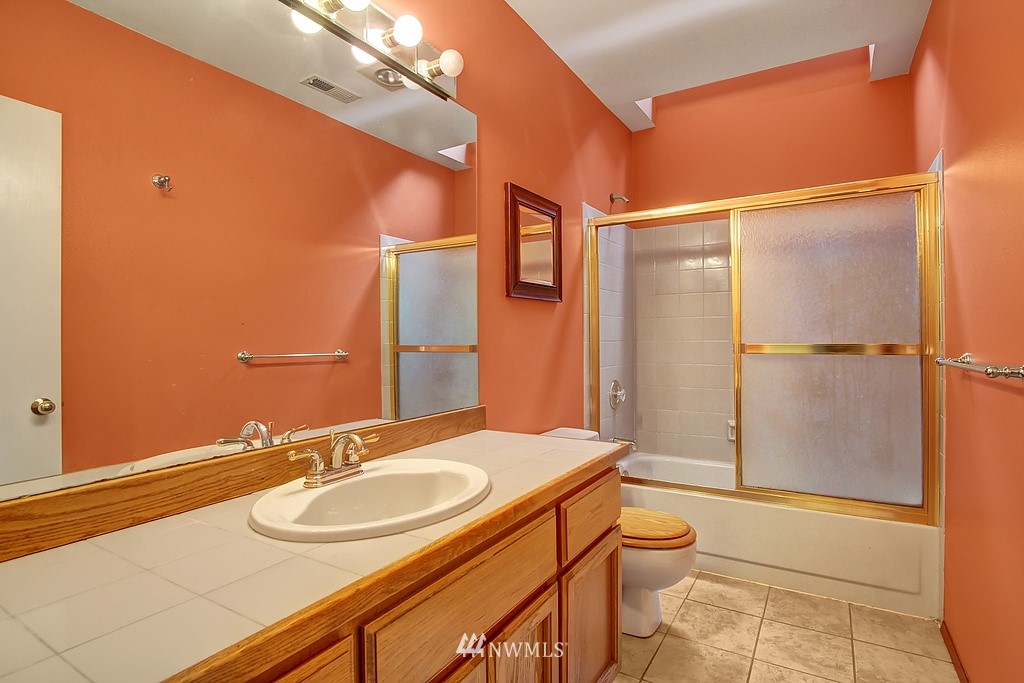 13539 Southeast 189th Place Renton, WA 98058 - Photo 18 of 21 Gallery Image 18