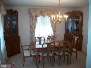 609 Argyle Road Wynnewood, PA 19096 - Photo 4 of 5 Gallery Image 4