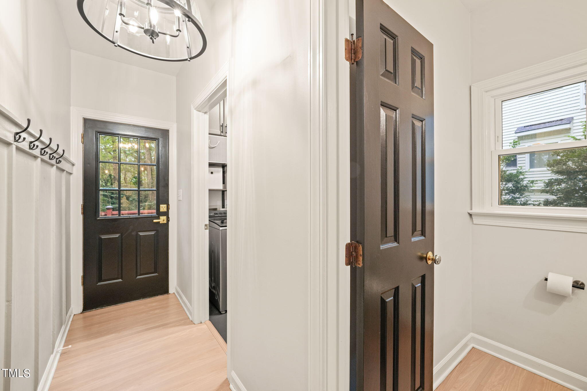 5108 Celbridge Place Raleigh, NC 27613 - Photo 20 of 59 Mudroom Area