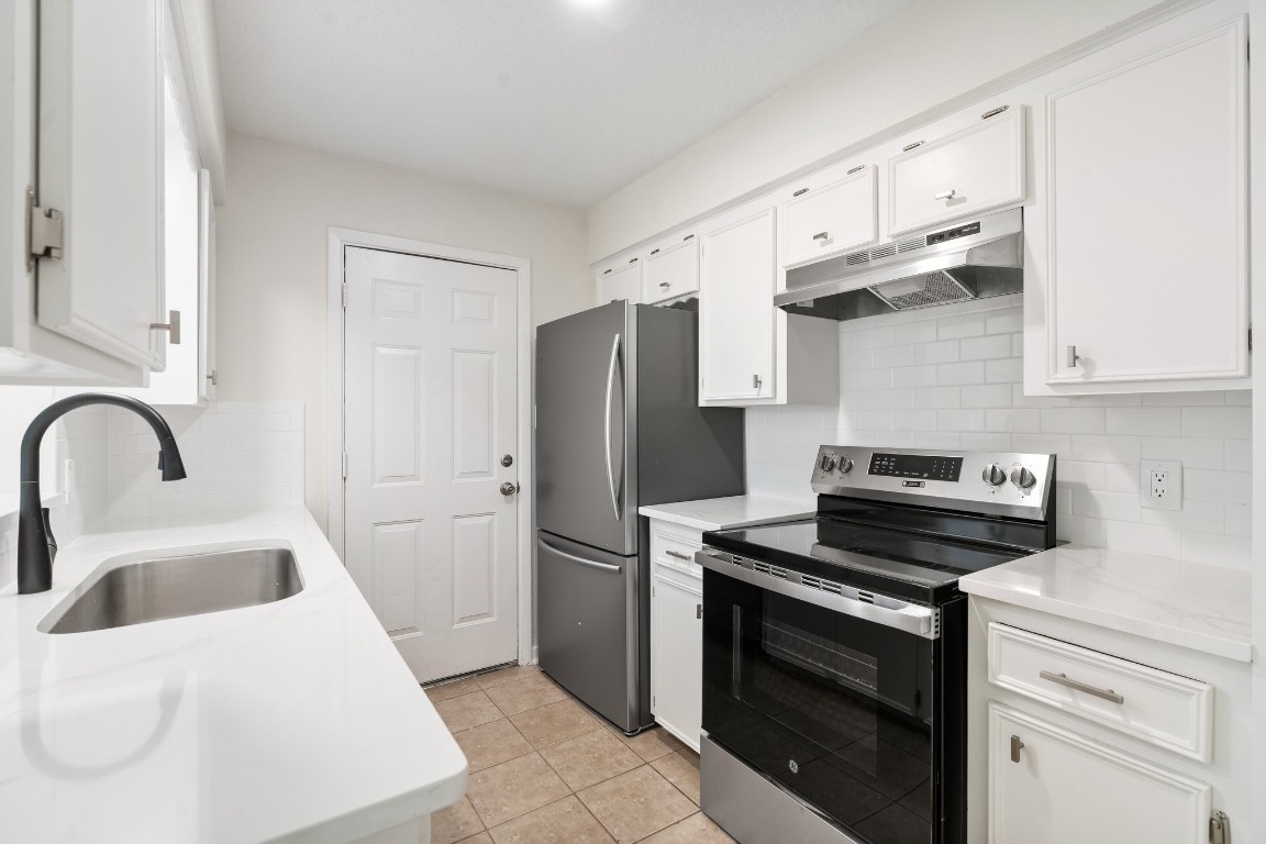 16222 Barbara Lane Magnolia, TX 77355 - Photo 11 of 29