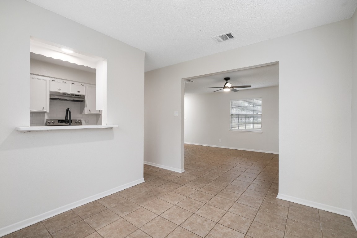 16222 Barbara Lane Magnolia, TX 77355 - Photo 10 of 29