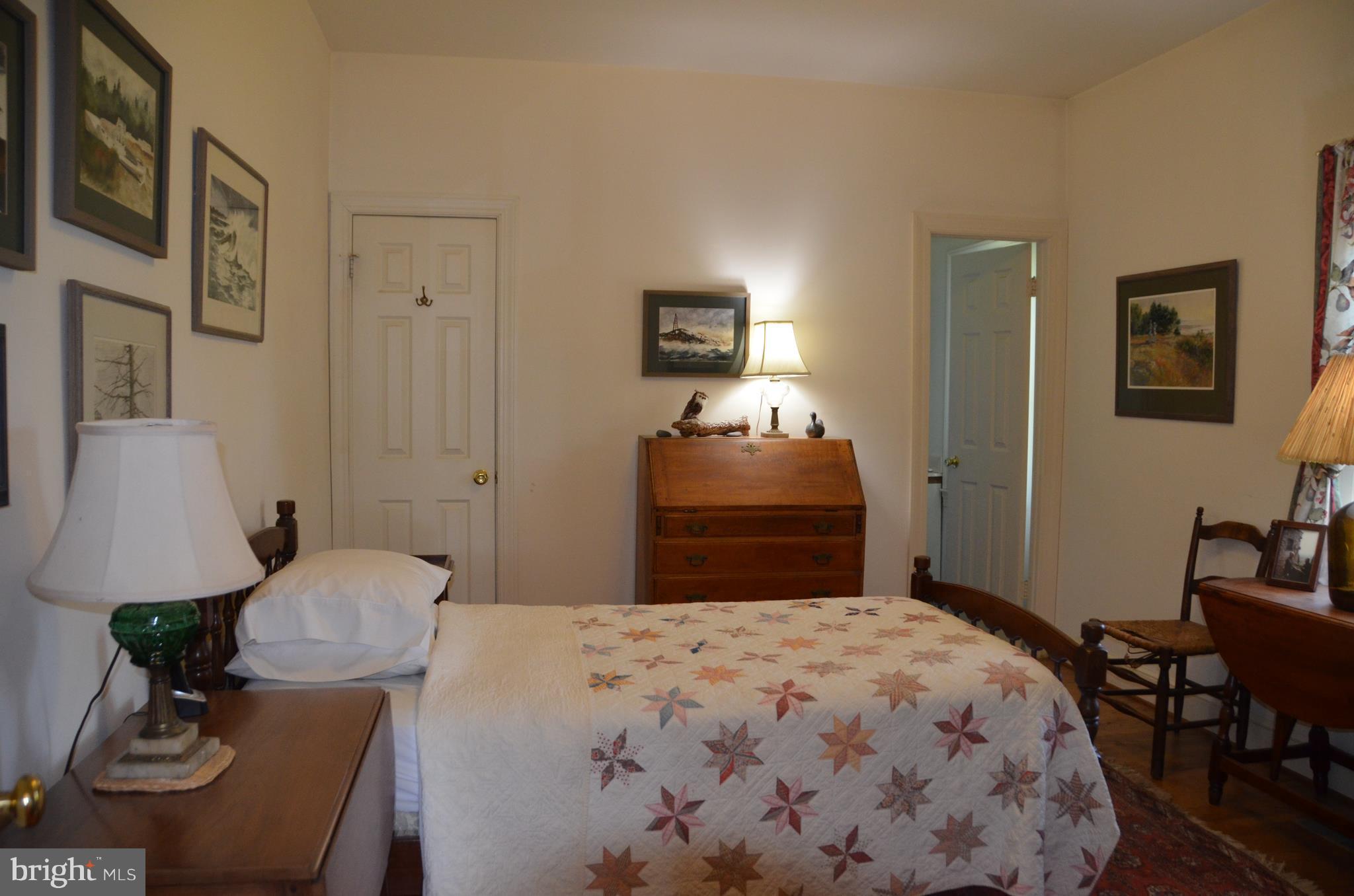 6011 Keyser Road Hume, VA 22639 - Photo 8 of 13 Bedroom