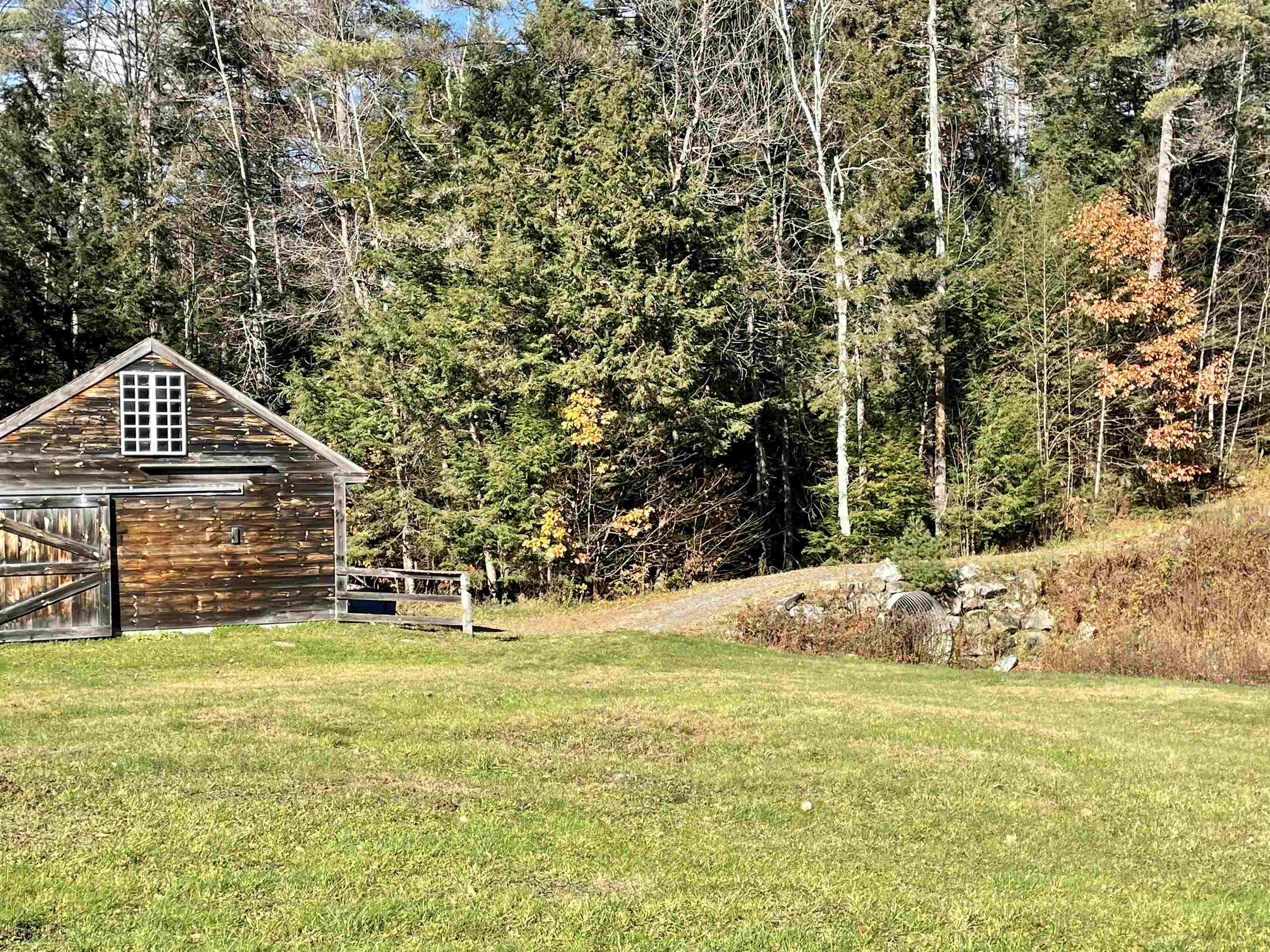 417 New Aldrich Road Grantham, NH 03753 - Photo 4 of 38