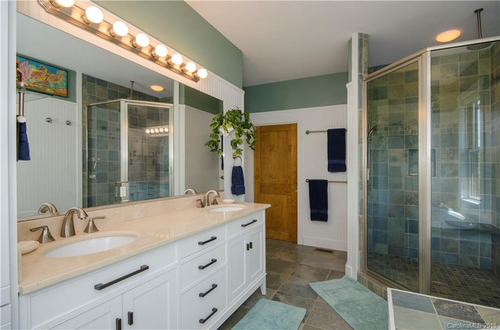 313 Laurel Branch Road Marshall, NC 28753 - Photo 12 of 36 Gallery Image 12