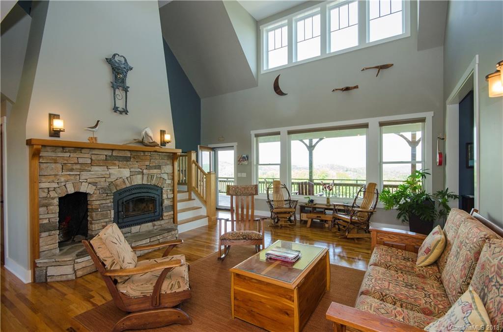 313 Laurel Branch Road Marshall, NC 28753 - Photo 3 of 36 Gallery Image 3