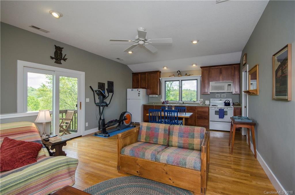 313 Laurel Branch Road Marshall, NC 28753 - Photo 26 of 36 Gallery Image 26