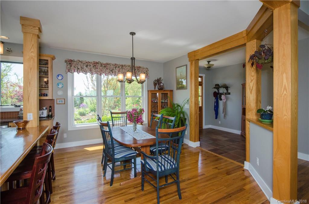 313 Laurel Branch Road Marshall, NC 28753 - Photo 5 of 36 Gallery Image 5