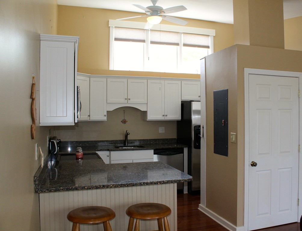 45 Main Street, Unit 221 Wareham, MA 02571 - Photo 7 of 12