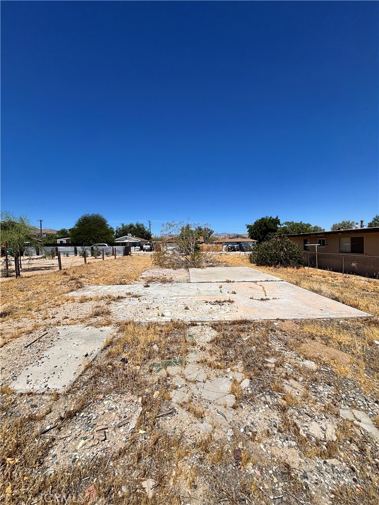 62027 Valley View Circle Joshua Tree, CA 92252 - Photo 13 of 20 a view of ocean view with beach