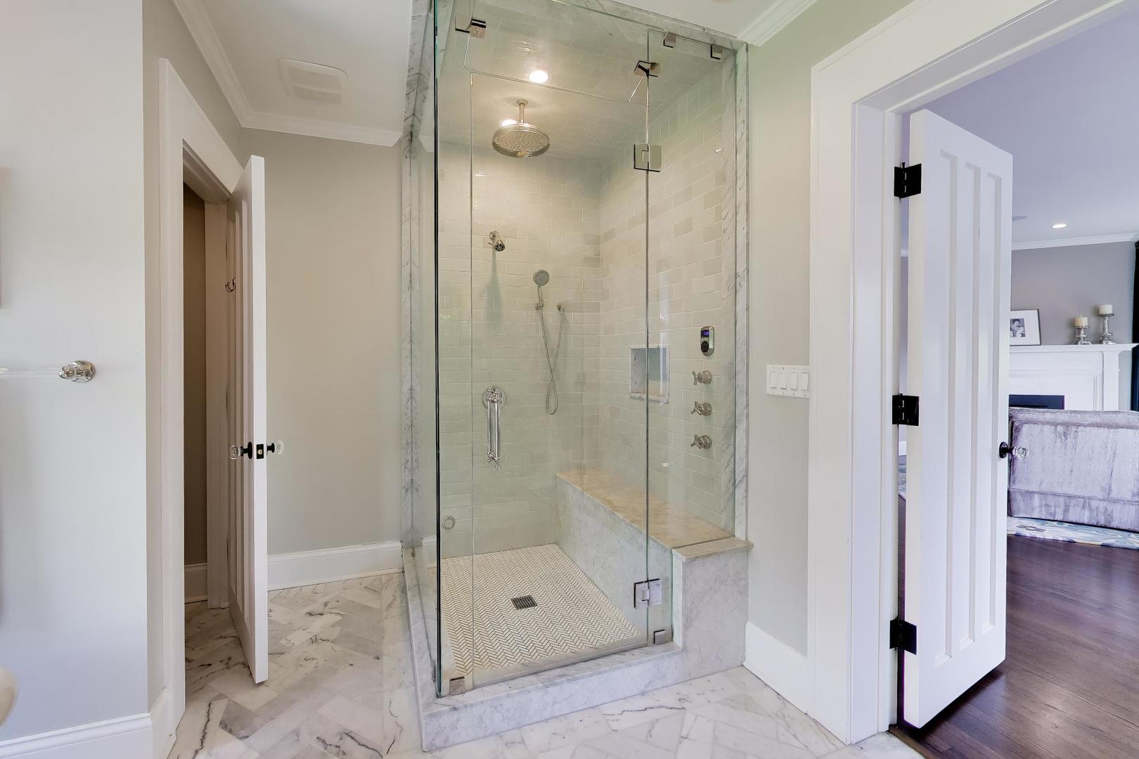 1218 Sheridan Road Evanston, IL 60202 - Photo 36 of 64