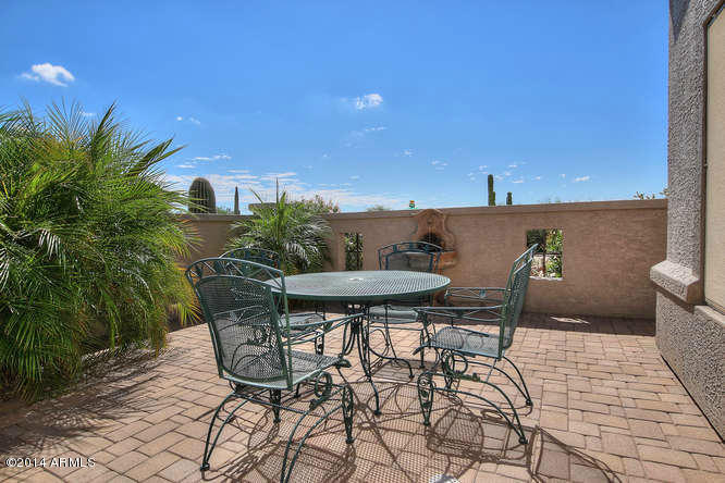 4418 South Strong Box Road Gold Canyon, AZ 85118 - Photo 3 of 22 FRONT COURTYARD