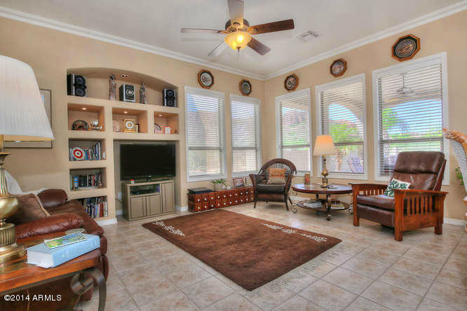 4418 South Strong Box Road Gold Canyon, AZ 85118 - Photo 10 of 22 GREAT ROOM