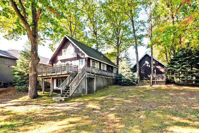 $450,000 | 8630 West School Section Lake Drive, Mecosta, MI 49332