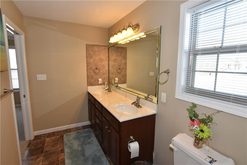 1978 Shellbark Court Columbus, IN 47201 - Photo 14 of 24 Gallery Image 14
