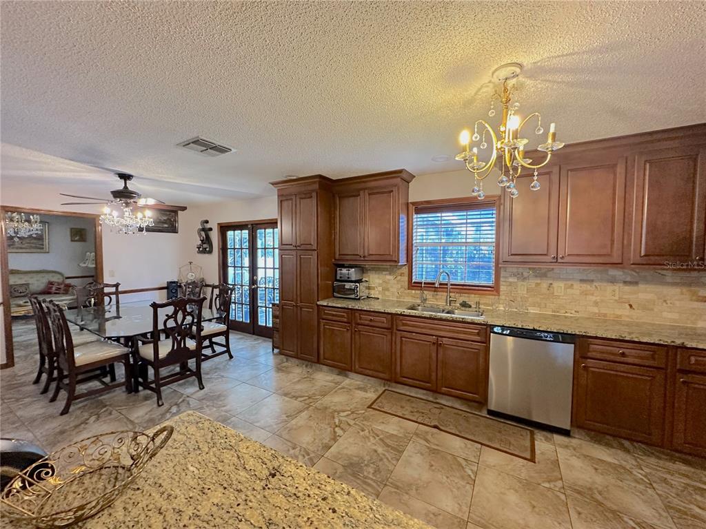 8834 Whispering Oaks Trail New Port Richey, FL 34654 - Photo 12 of 37