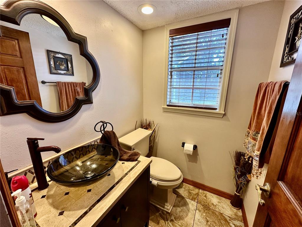 8834 Whispering Oaks Trail New Port Richey, FL 34654 - Photo 20 of 37