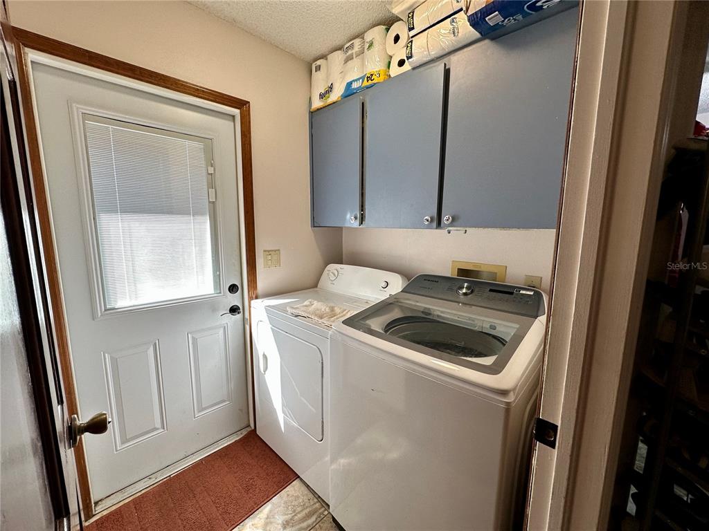 8834 Whispering Oaks Trail New Port Richey, FL 34654 - Photo 29 of 37