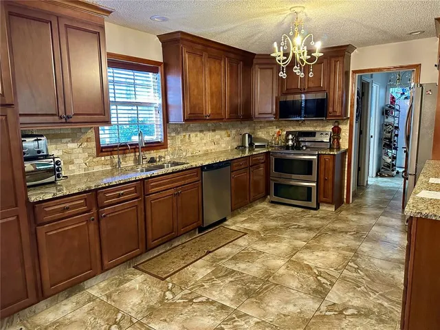 $2,900 | 8834 Whispering Oaks Trail, New Port Richey, FL 34654