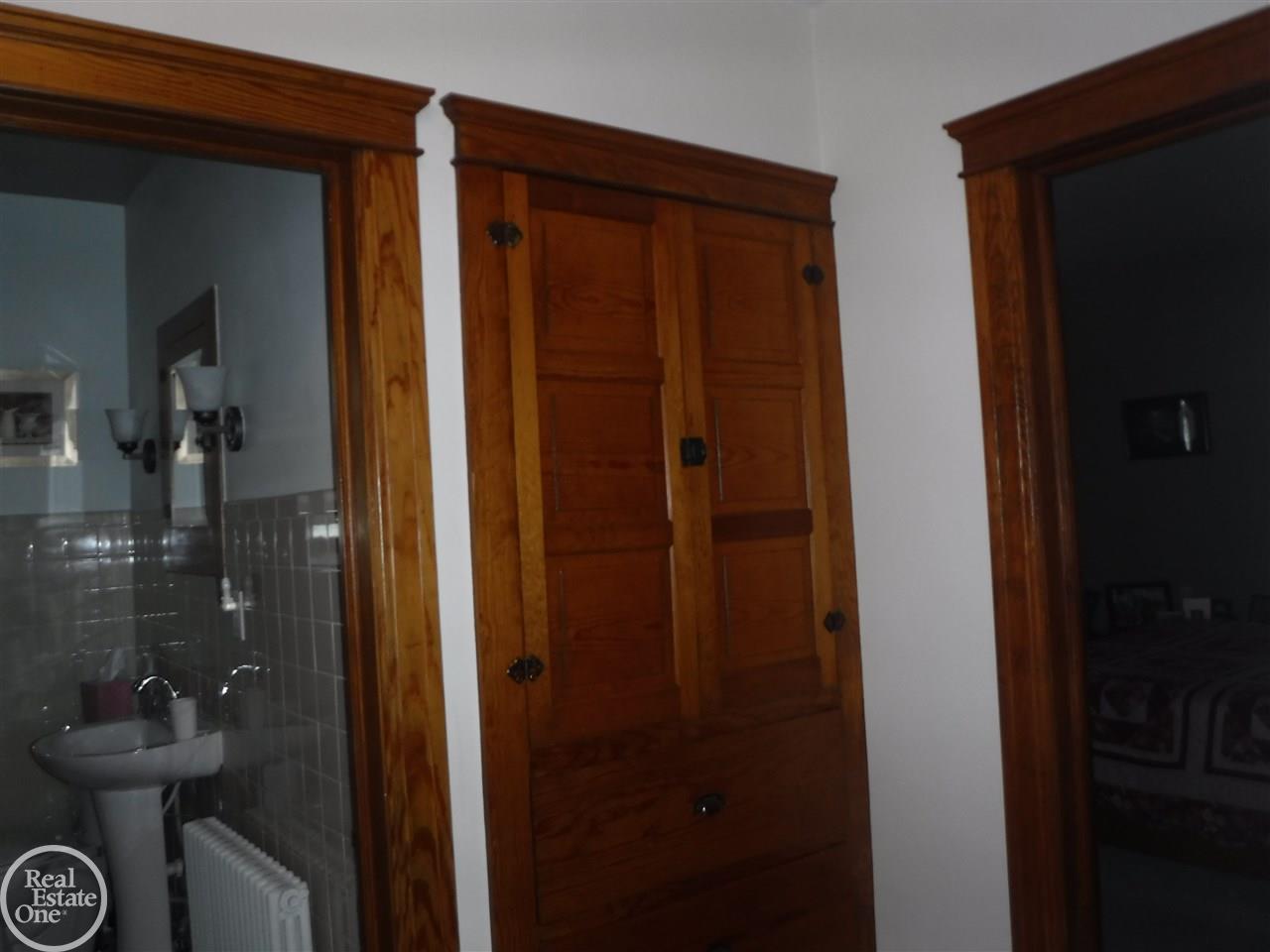 8411 Canal Road Utica, MI 48317 - Photo 13 of 27 Hallway linen closet