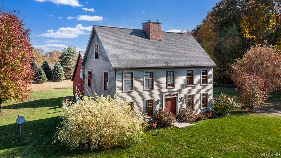 10858 Keller Road Clarence, NY 14031 - Photo 2 of 48