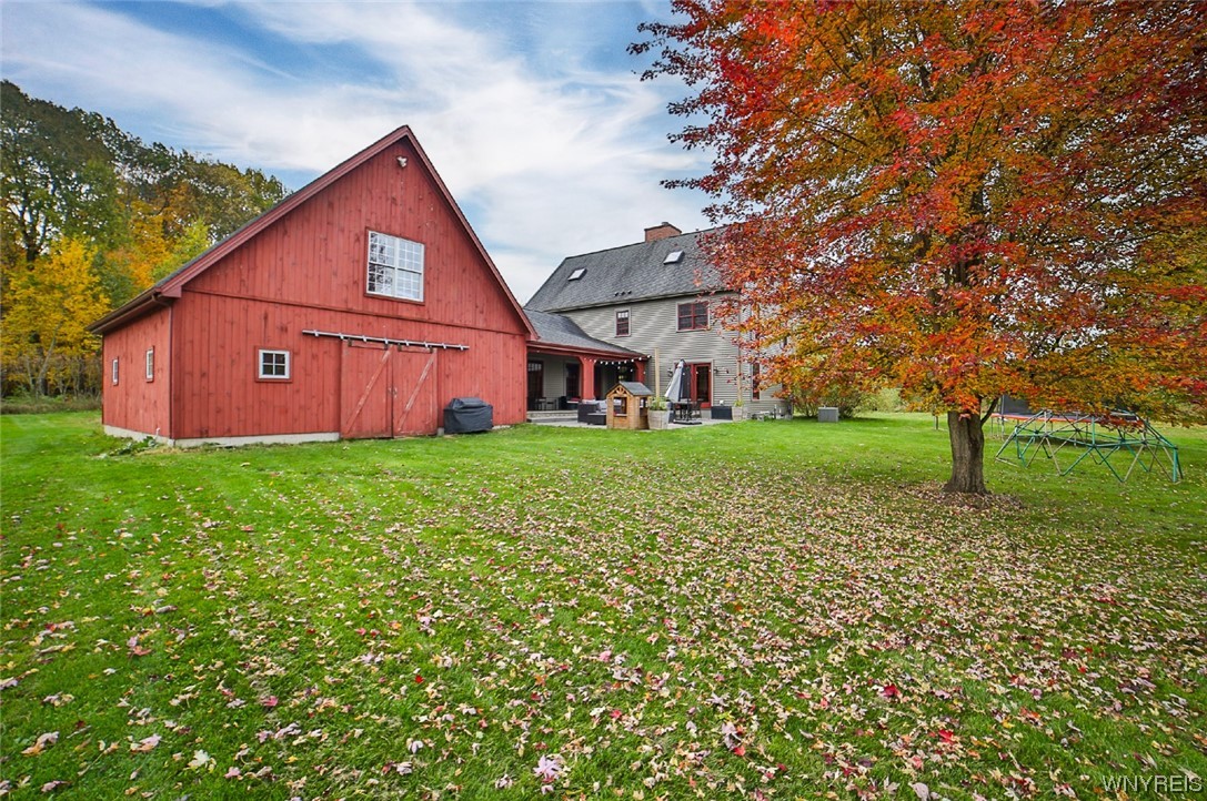 10858 Keller Road Clarence, NY 14031 - Photo 43 of 48