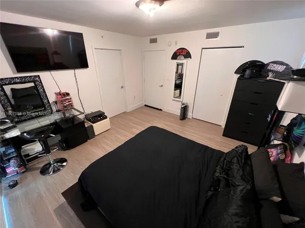 $4,300 | 1025 92nd Street, Unit 803, Bay Harbor Islands, FL 33154