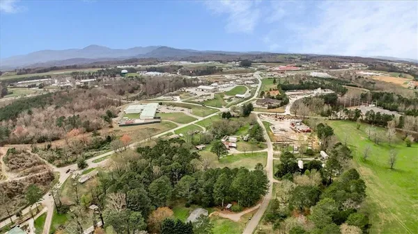 $525,000 | 217 Robin Road, Jasper, GA 30143