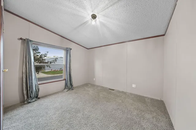 $45,000 | 301 Ohio River Drive, Unit LOT 52, Adrian, MI 49221