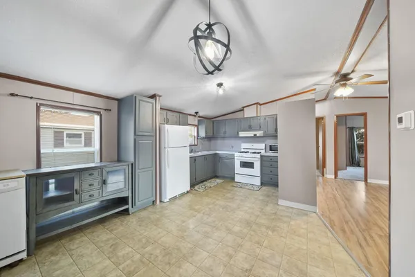 $43,000 | 301 Ohio River Drive, Unit LOT 52, Adrian, MI 49221