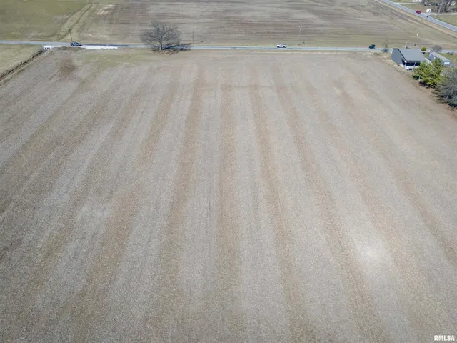 $275,000 | 1234 Khoury League Road, Marion, IL 62959