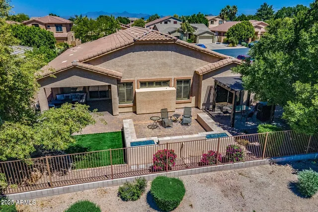 $2,975 | 1233 East Kramer Circle, Mesa, AZ 85203