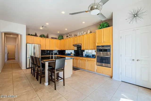 $2,975 | 1233 East Kramer Circle, Mesa, AZ 85203