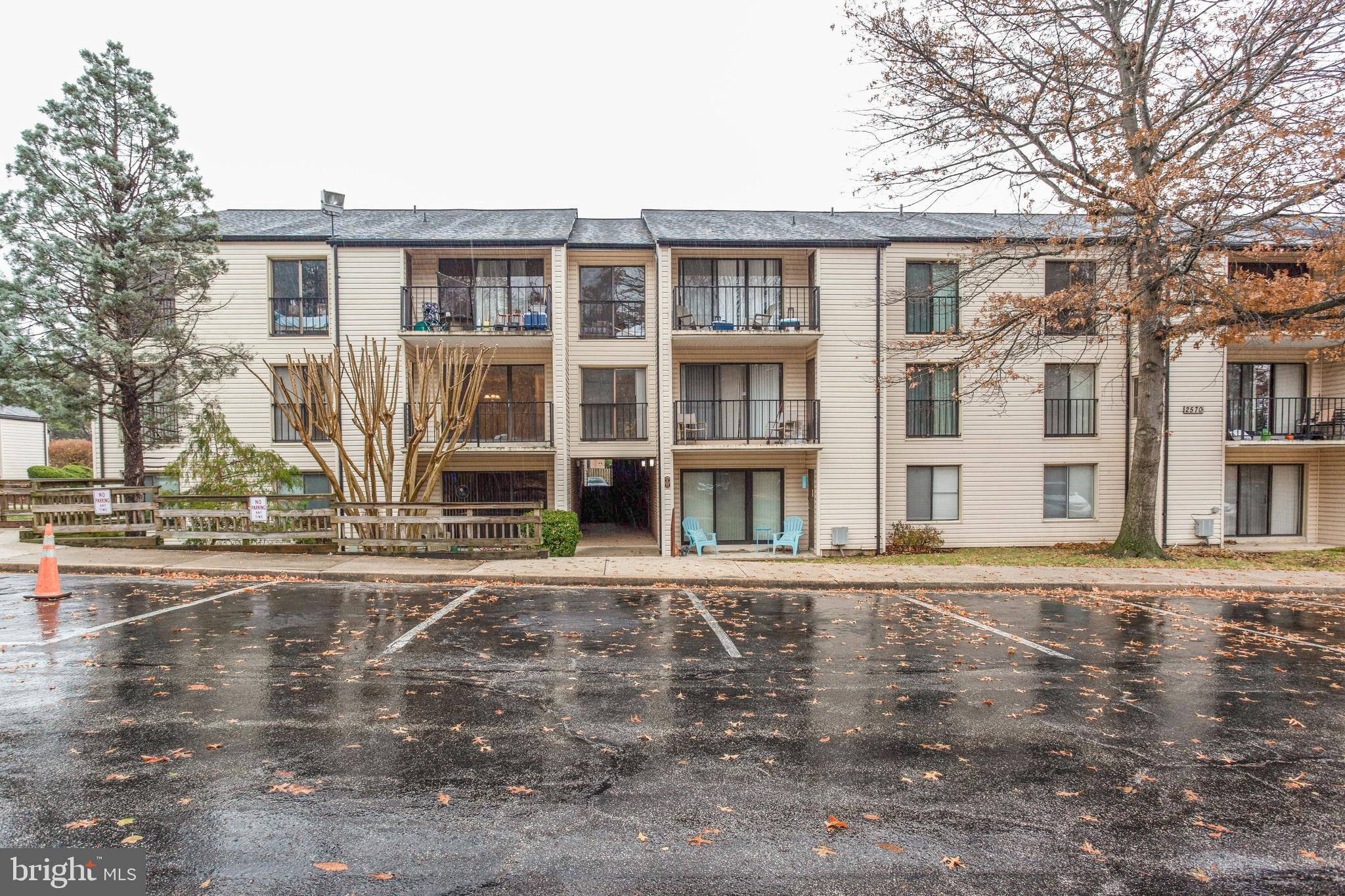 2570 Riva Road, Unit 13C Annapolis, MD 21401 - Photo 23 of 24 Enjoy community pool, tot lot, clubhouse and more!