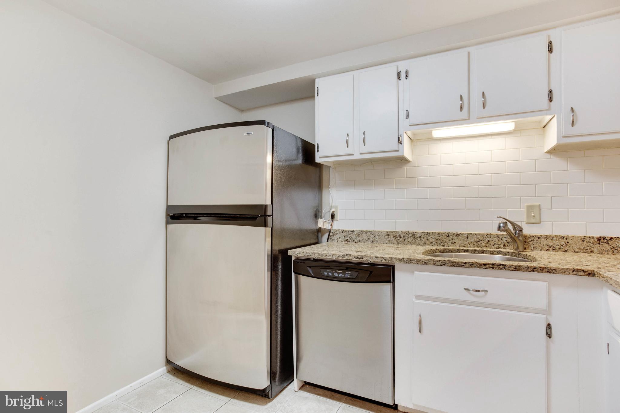 2570 Riva Road, Unit 13C Annapolis, MD 21401 - Photo 8 of 24 Stainless steel appliances