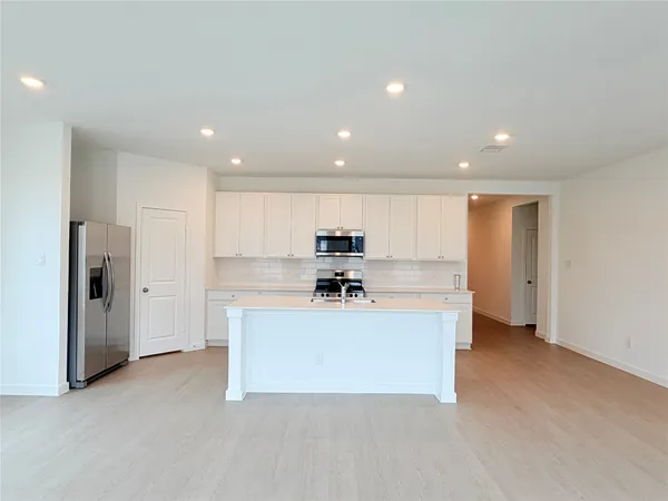 $2,300 | 9311 Golden Dorado Lane, Baytown, TX 77521