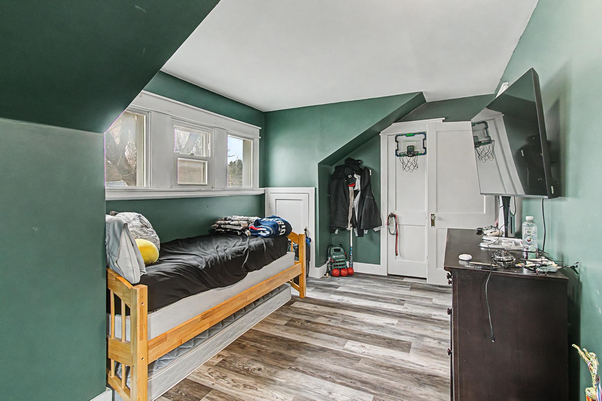 423 Highgate Road Highgate, VT 05459 - Photo 27 of 32