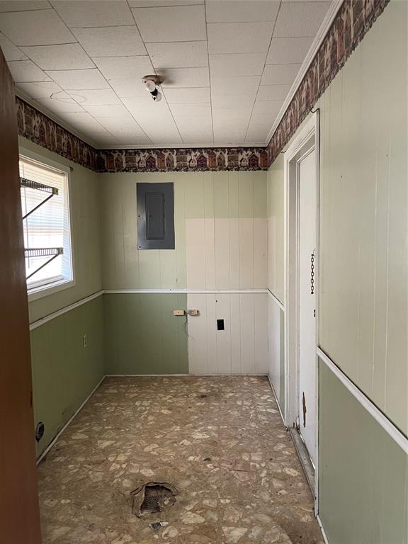 270 Layfield Road Coushatta, LA 71019 - Photo 11 of 22 a view of a garage