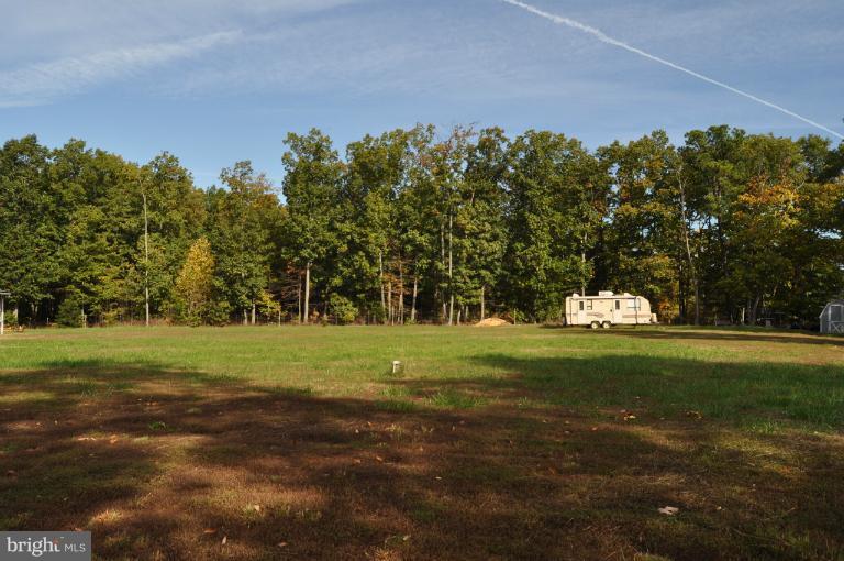 12604 Tower Hill Road Midland, VA 22728 - Photo 10 of 15 Exterior (General)