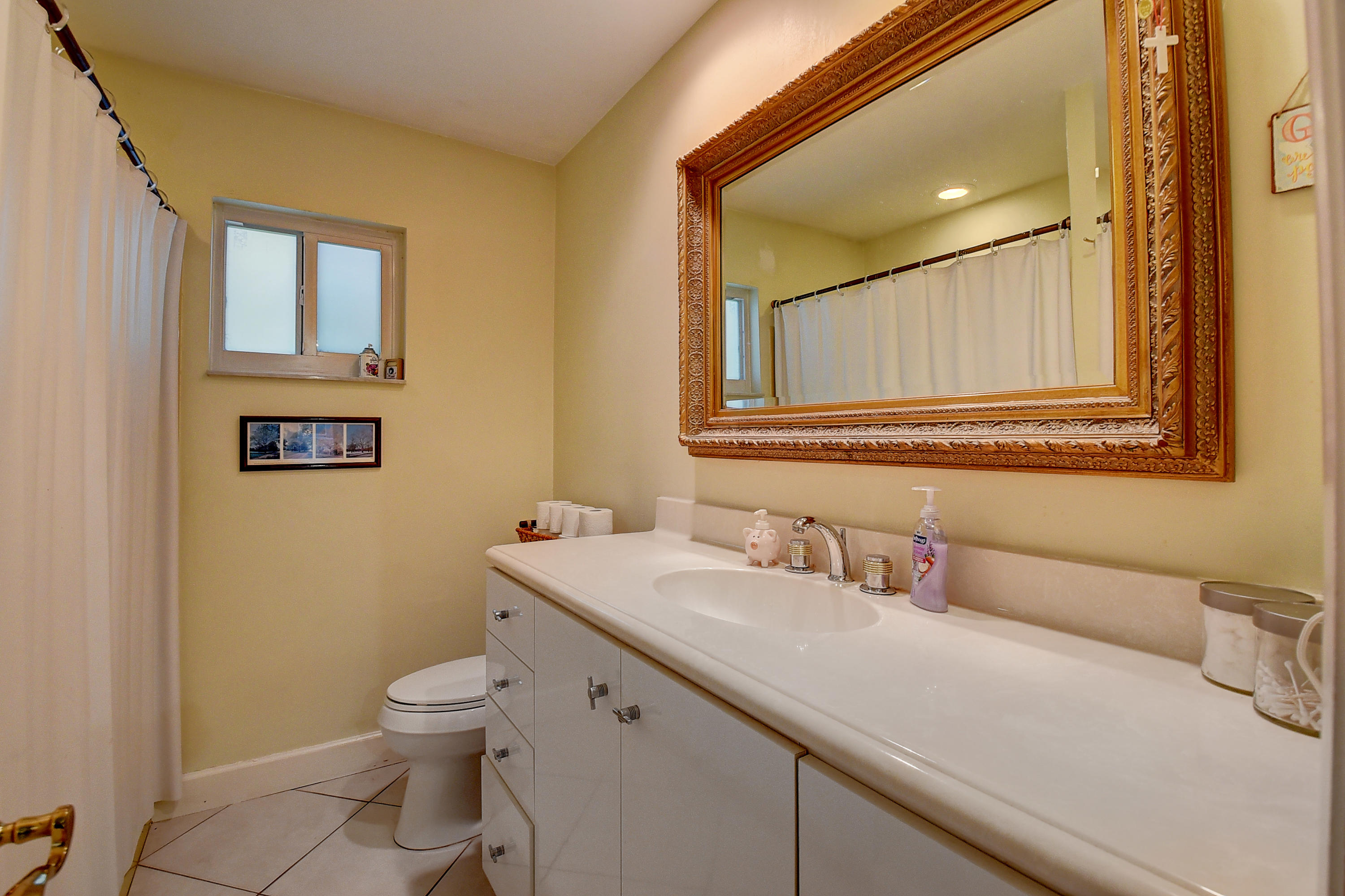 17719 Crooked Oak Avenue Boca Raton, FL 33487 - Photo 26 of 37 Second bath