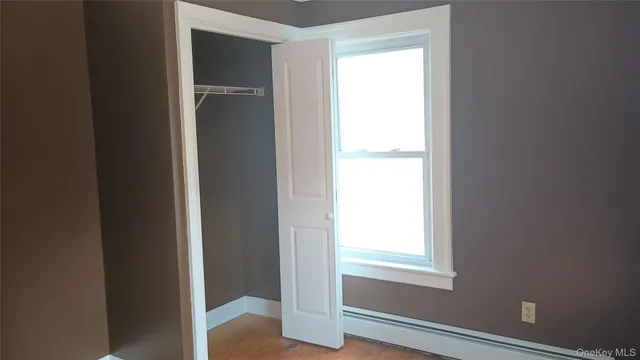 $1,650 | 70 Academy Avenue, Middletown, NY 10940