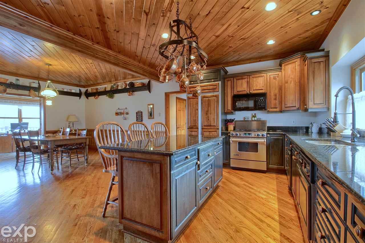 1000 East Romeo Road Oakland, MI 48363 - Photo 15 of 36 50020241-20.JPG