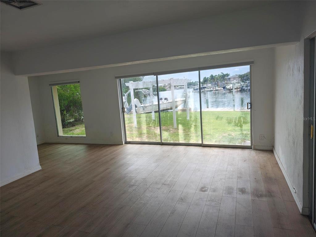 3995 South Circle Largo, FL 33774 - Photo 19 of 23