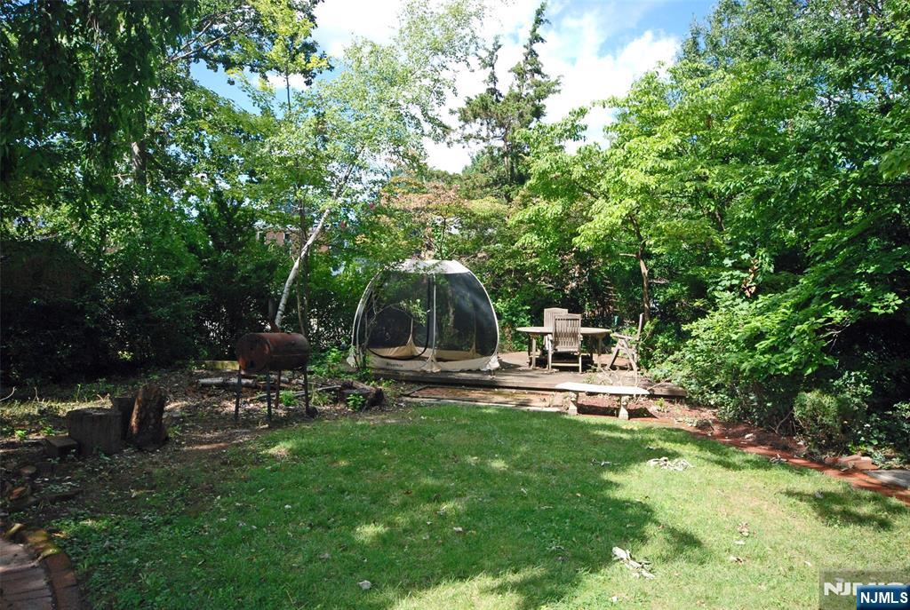 42 Oak Ridge Road Clifton, NJ 07013 - Photo 23 of 27 Gallery Image 23